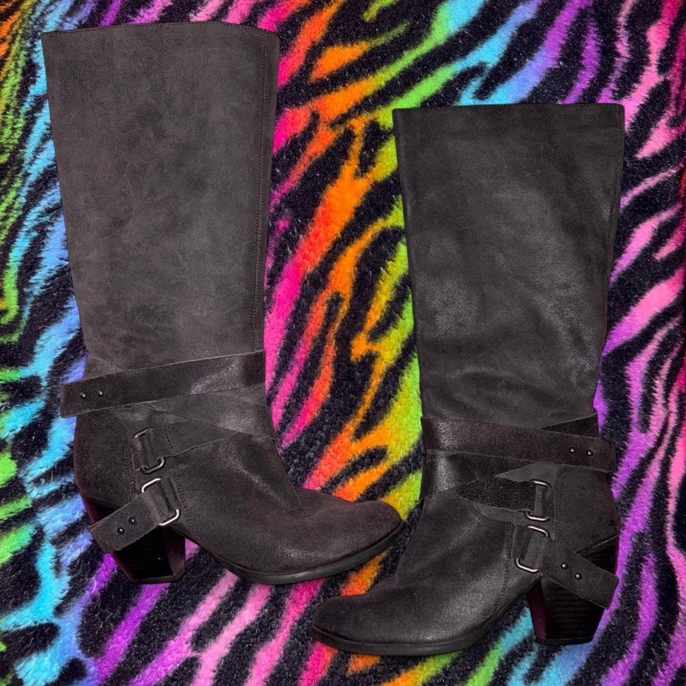 vtg y2k fergie grunge alt biker knee high straps suede leather moto boots, sz 9